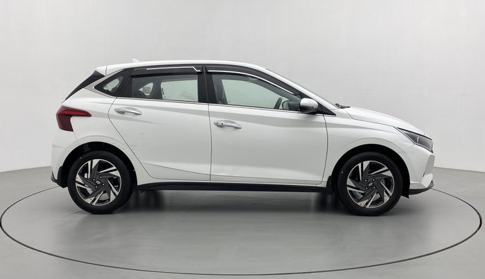 2021 Hyundai NEW I20 ASTA (O) 1.2 MT, Petrol, Manual, 9,217 km, Right Side View