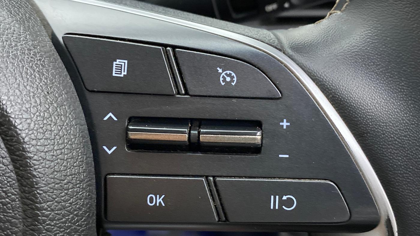 2021 Hyundai NEW I20 ASTA (O) 1.2 MT, Petrol, Manual, 9,217 km, Adaptive Cruise Control