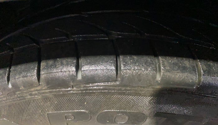 2017 Honda WR-V 1.2L I-VTEC S MT, Petrol, Manual, 80,809 km, Left Front Tyre Tread