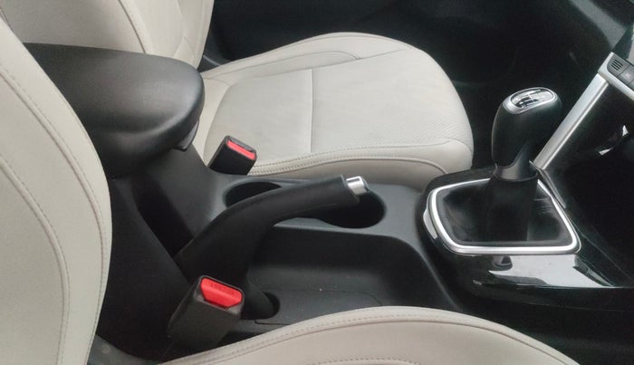 2022 KIA SELTOS HTK PLUS 1.5 IMT, Petrol, Manual, 32,190 km, Gear Lever