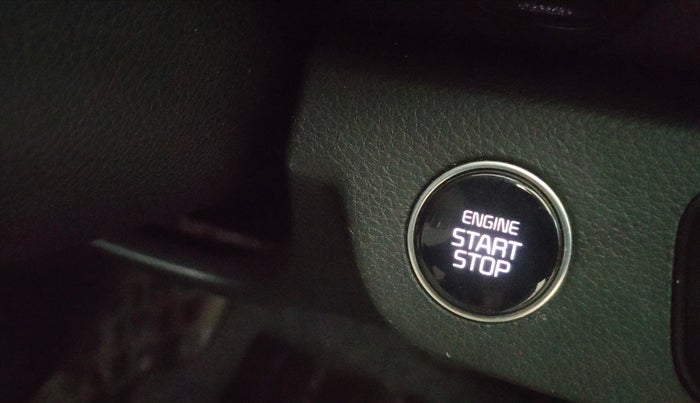 2022 KIA SELTOS HTK PLUS 1.5 IMT, Petrol, Manual, 32,190 km, Keyless Start/ Stop Button