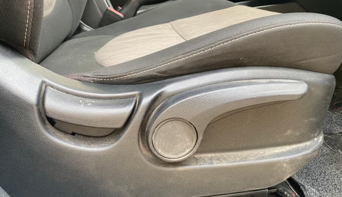 2020 Hyundai Creta SX 1.6 PETROL, CNG, Manual, 82,600 km, Driver Side Adjustment Panel