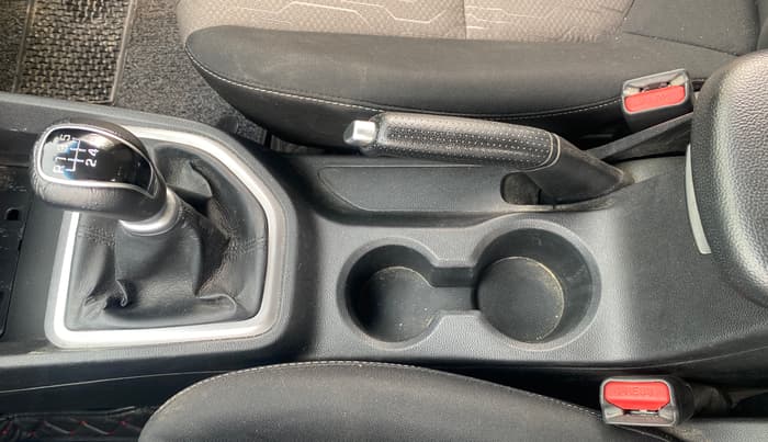 2020 Hyundai Creta SX 1.6 PETROL, CNG, Manual, 82,600 km, Gear Lever