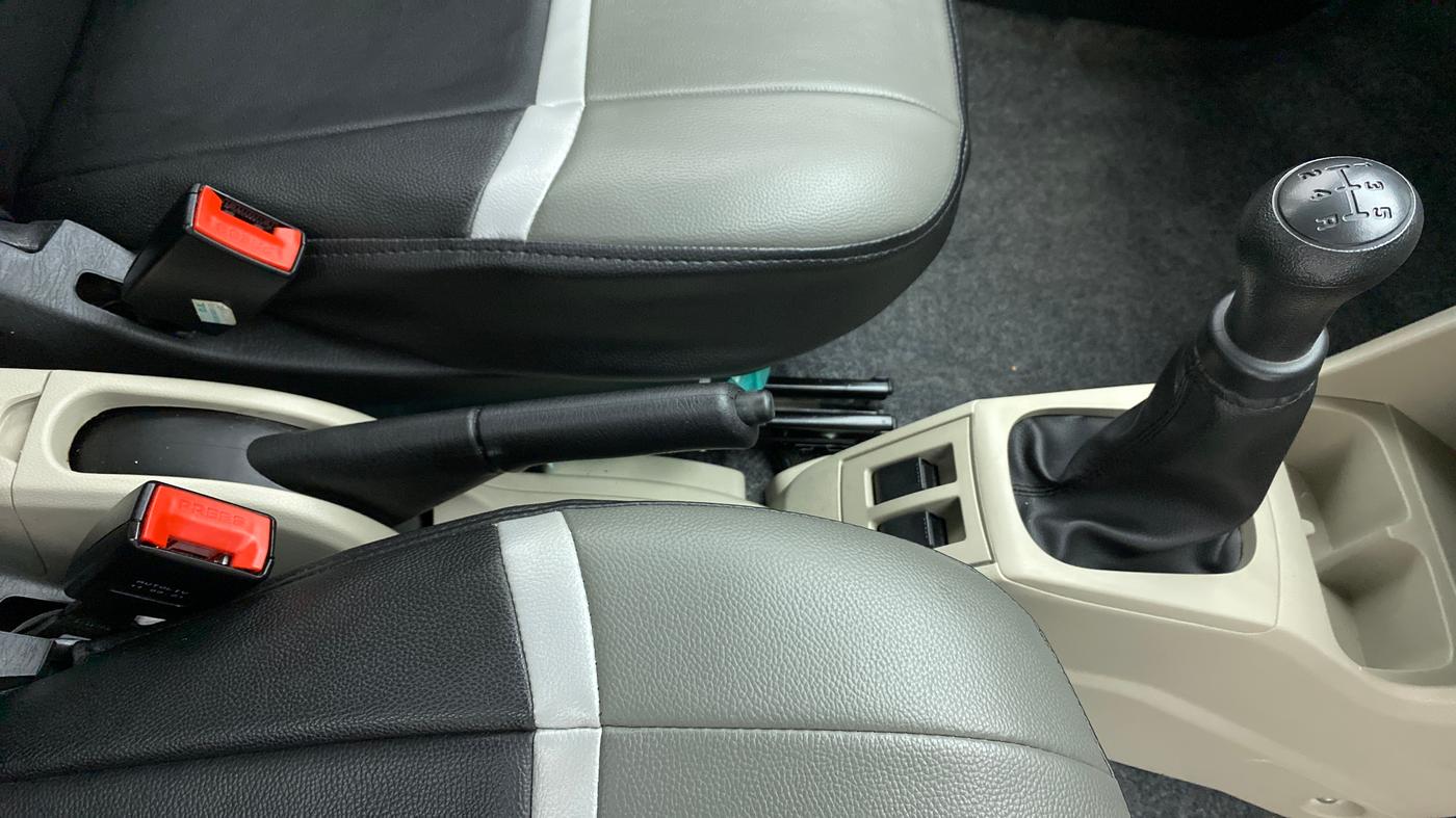 2021 Maruti Alto LXI, Petrol, Manual, 5,604 km, Gear Lever