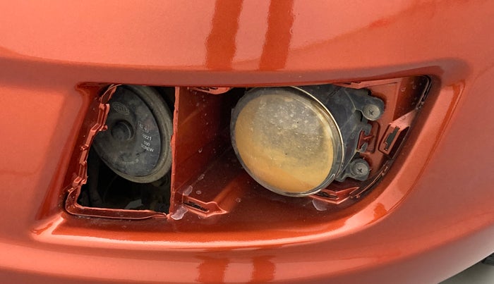 2011 Maruti Swift VXI, Petrol, Manual, 86,755 km, Left fog light - Not working