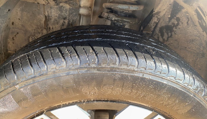 2021 Renault Kiger RXZ MT, Petrol, Manual, 46,377 km, Left Front Tyre Tread