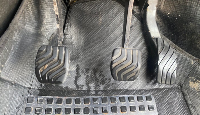 2021 Renault Kiger RXZ MT, Petrol, Manual, 46,377 km, Pedals