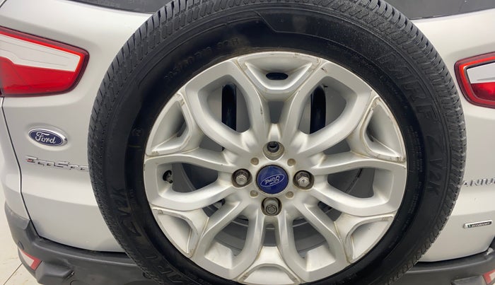 2014 Ford Ecosport TITANIUM 1.0L ECOBOOST, Petrol, Manual, 1,00,191 km, Spare Tyre