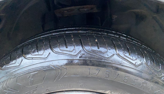 2022 Tata TIGOR XZ PLUS CNG, CNG, Manual, 28,970 km, Right Front Tyre Tread