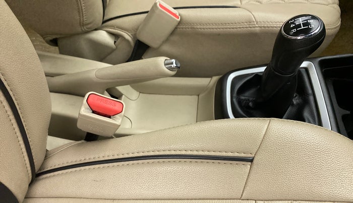 2021 Maruti Dzire ZXI, Petrol, Manual, 27,233 km, Gear Lever