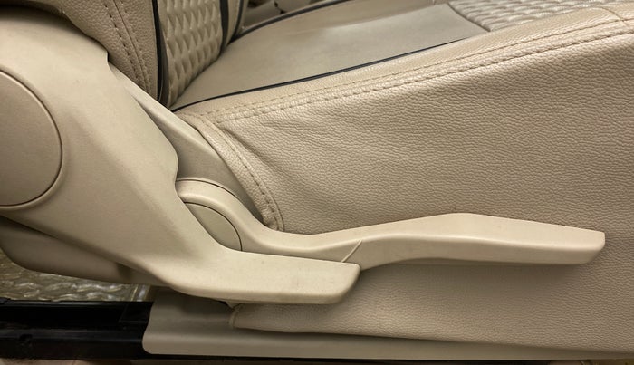 2021 Maruti Dzire ZXI, Petrol, Manual, 27,233 km, Driver Side Adjustment Panel