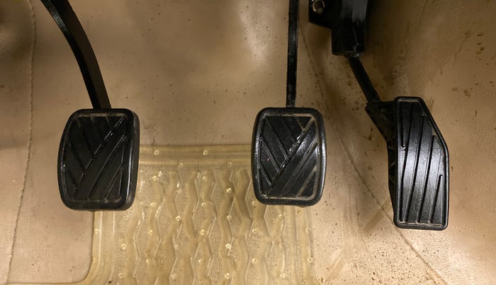 2021 Maruti Dzire ZXI, Petrol, Manual, 27,233 km, Pedals