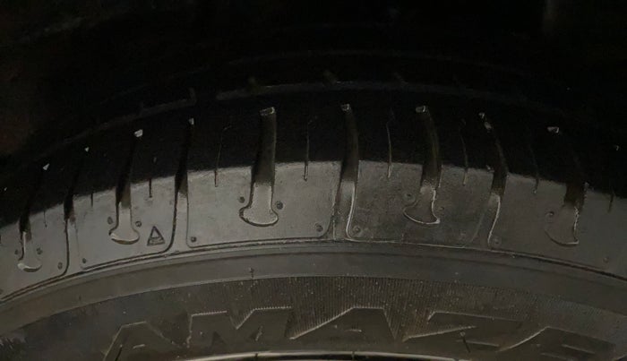 2017 Hyundai Elite i20 SPORTZ 1.2, Petrol, Manual, 28,611 km, Left Rear Tyre Tread