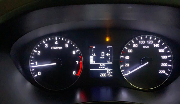 2017 Hyundai Elite i20 SPORTZ 1.2, Petrol, Manual, 28,611 km, Odometer Image