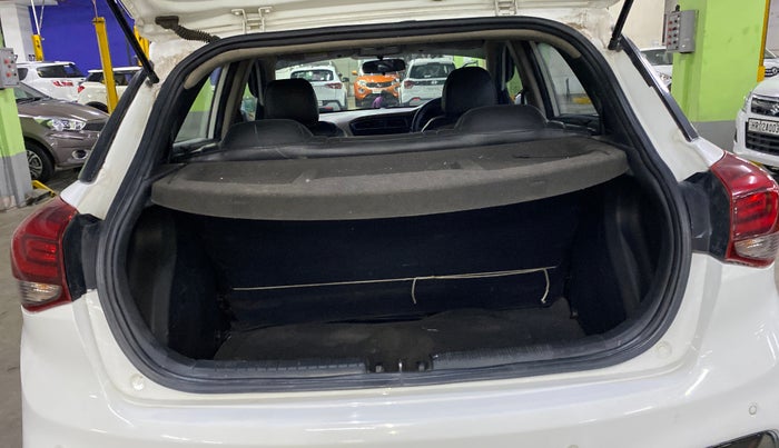 2019 Hyundai Elite i20 MAGNA PLUS 1.2, Petrol, Manual, 60,138 km, Boot Inside