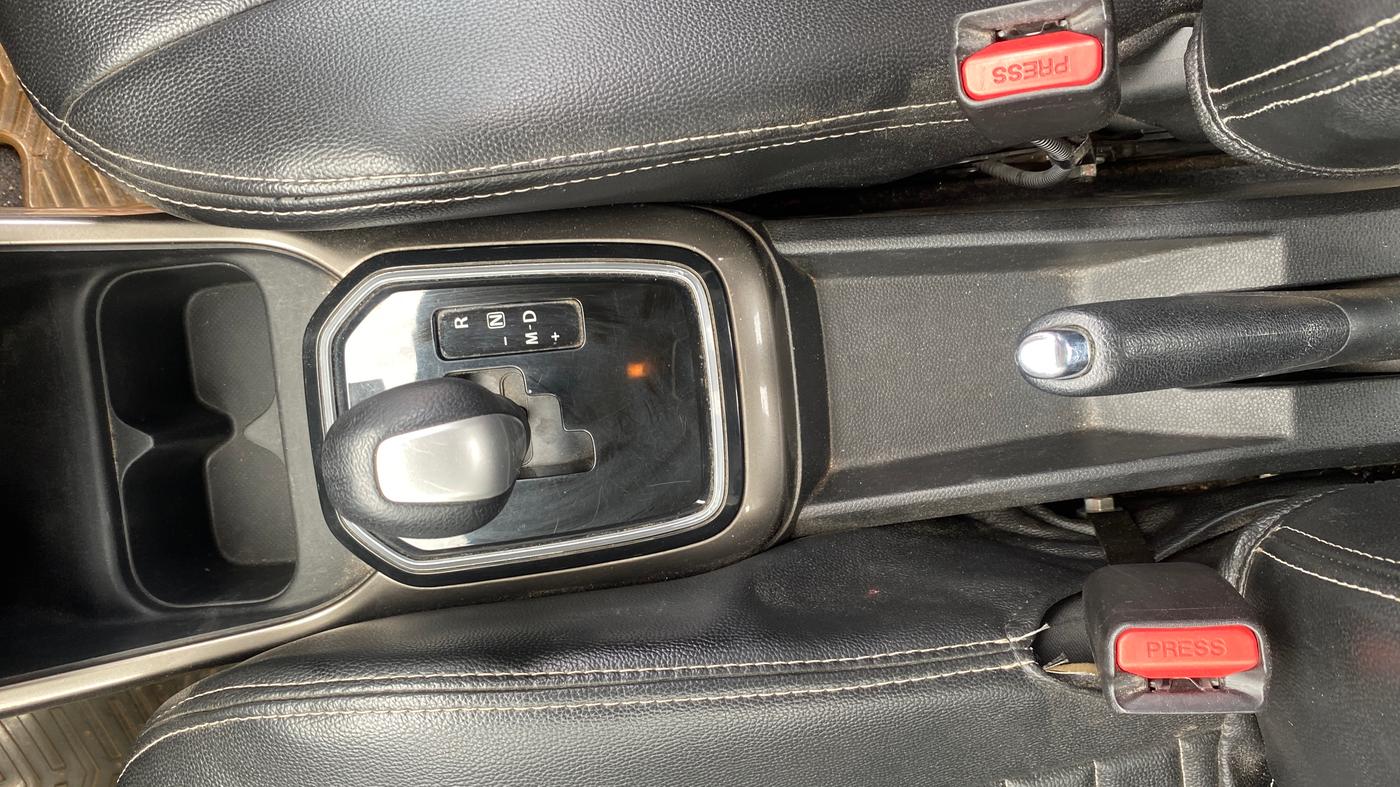 2018 Maruti IGNIS ALPHA 1.2 AMT, Petrol, Automatic, 62,088 km, Gear Lever