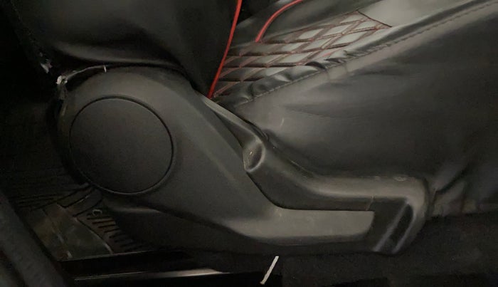 2024 Maruti Swift LXI, Petrol, Manual, 5,145 km, Driver Side Adjustment Panel