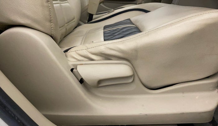 2014 Maruti Swift Dzire VXI, Petrol, Manual, 73,257 km, Driver Side Adjustment Panel