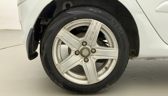 2012 Hyundai i10 SPORTZ (O) 1.2, Petrol, Manual, 70,640 km, Right Rear Wheel