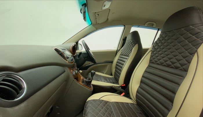 2012 Hyundai i10 SPORTZ (O) 1.2, Petrol, Manual, 70,640 km, Right Side Front Door Cabin
