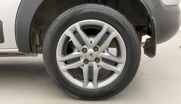 2019 Renault TRIBER RXZ, Petrol, Manual, 36,759 km, Left Rear Wheel