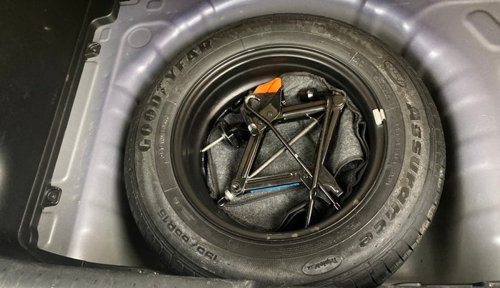 2020 Hyundai VENUE SX PLUS 1.0 TURBO DCT, Petrol, Automatic, 14,840 km, Spare Tyre