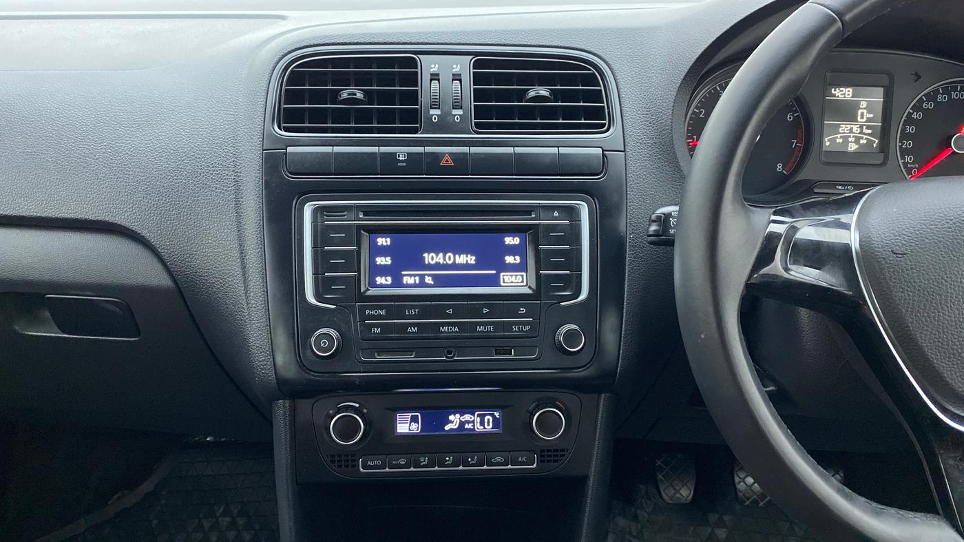 2021 Volkswagen Vento COMFORTLINE 1.0 TSI MT, Petrol, Manual, 23,113 km, Air Conditioner