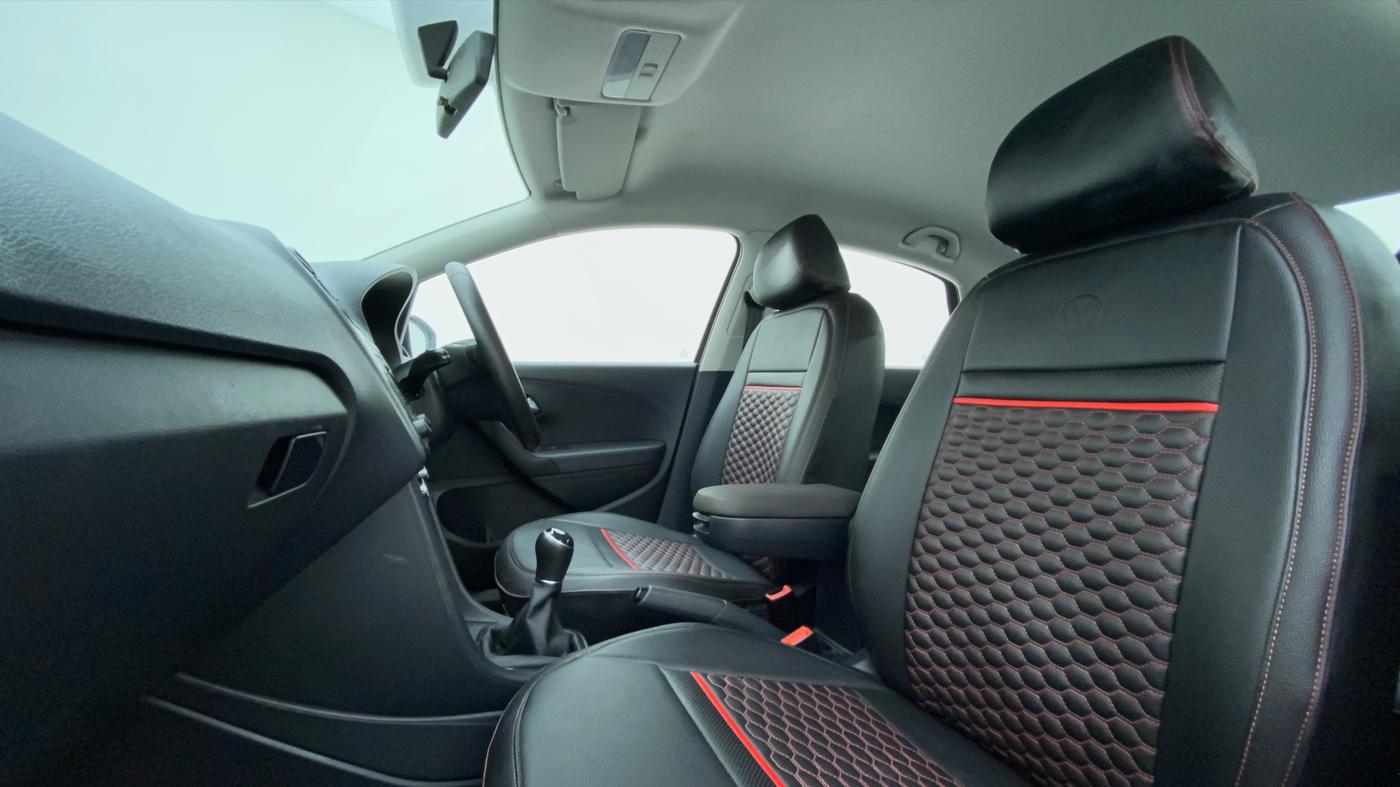 2021 Volkswagen Vento COMFORTLINE 1.0 TSI MT, Petrol, Manual, 23,113 km, Right Side Front Door Cabin