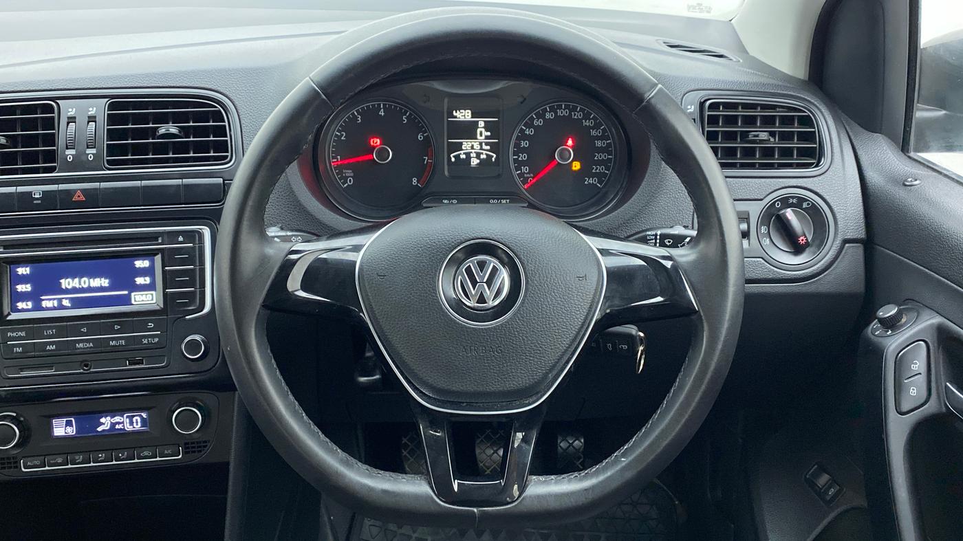 2021 Volkswagen Vento COMFORTLINE 1.0 TSI MT, Petrol, Manual, 23,113 km, Steering Wheel Close Up