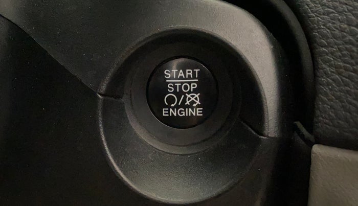 2018 Jeep Compass LIMITED 1.4 PETROL AT, Petrol, Automatic, 67,599 km, Keyless Start/ Stop Button