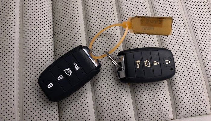 2019 KIA SELTOS GTX PLUS DCT 1.4 PETROL, Petrol, Automatic, 26,632 km, Key Close Up