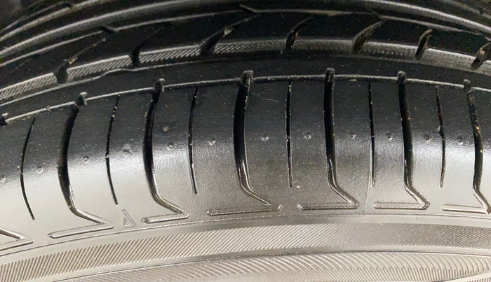 2019 KIA SELTOS GTX PLUS DCT 1.4 PETROL, Petrol, Automatic, 26,632 km, Left Front Tyre Tread