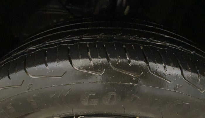 2023 Maruti FRONX DELTA PLUS 1.2MT, Petrol, Manual, 32,039 km, Left Front Tyre Tread