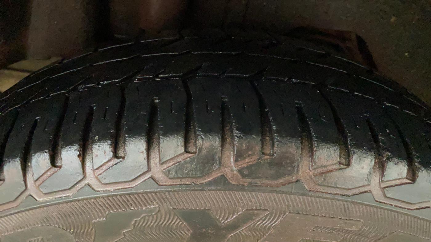 2018 Ford New Figo TREND 1.2 PETROL, Petrol, Manual, 46,334 km, Right Rear Tyre Tread