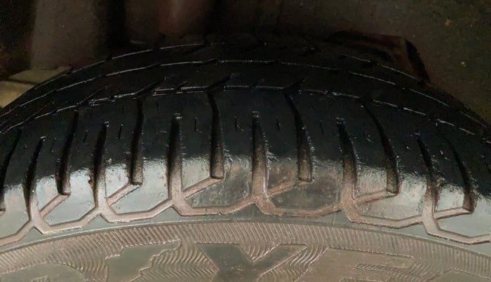 2018 Ford New Figo TREND 1.2 PETROL, Petrol, Manual, 46,334 km, Right Rear Tyre Tread