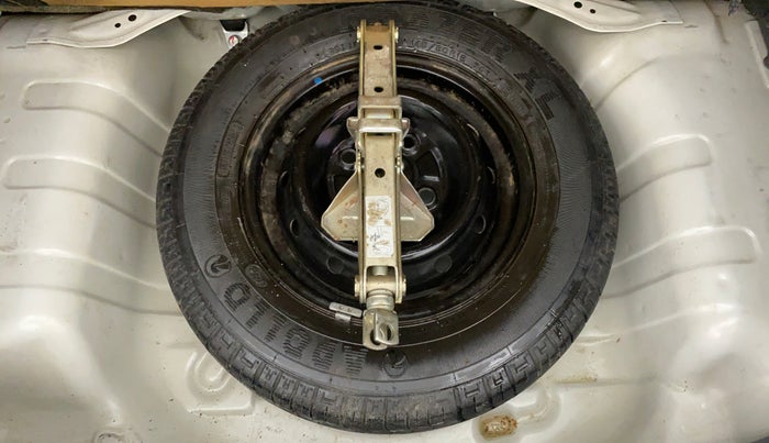 2016 Maruti Alto 800 LXI, Petrol, Manual, 26,057 km, Spare Tyre