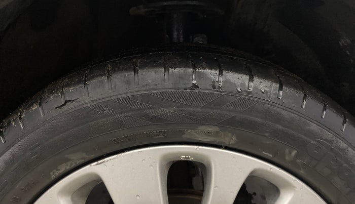 2017 Maruti Baleno ZETA PETROL 1.2, Petrol, Manual, 56,484 km, Right Front Tyre Tread