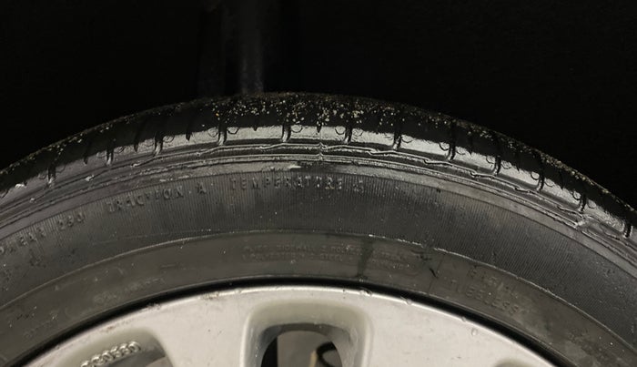 2017 Maruti Baleno ZETA PETROL 1.2, Petrol, Manual, 56,484 km, Right Rear Tyre Tread