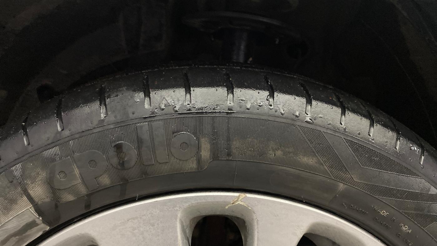 2017 Maruti Baleno ZETA PETROL 1.2, Petrol, Manual, 56,484 km, Left Front Tyre Tread