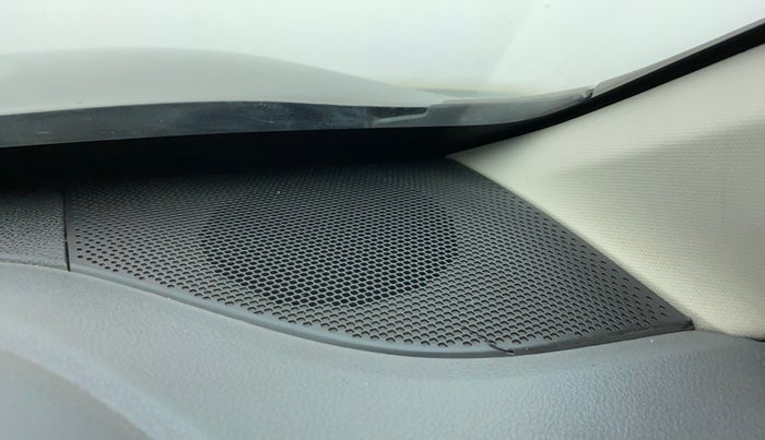 2019 Renault Kwid RXT 1.0 AMT (O), Petrol, Automatic, 14,743 km, Speaker
