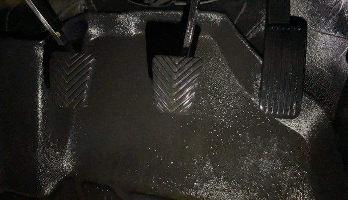 2021 Hyundai ALCAZAR PRESTIGE 2.0 MT 6STR, Petrol, Manual, 41,852 km, Pedals