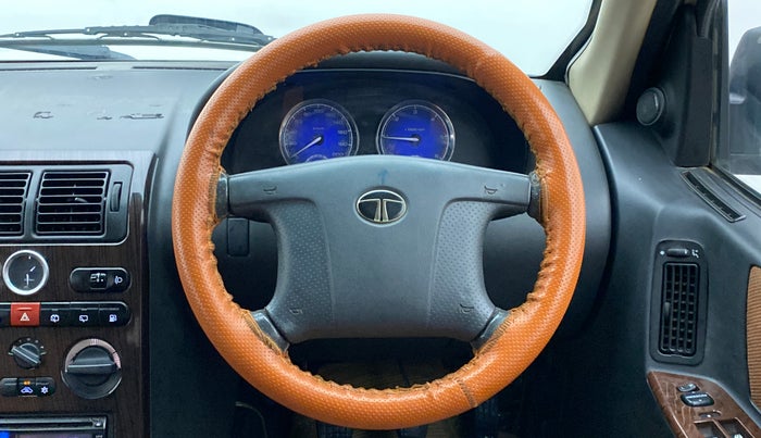 2011 Tata Safari 4X2 GX DICOR 2.2 VTT, Diesel, Manual, 60,149 km, Steering Wheel Close Up