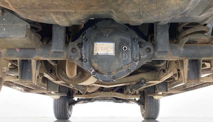 2011 Tata Safari 4X2 GX DICOR 2.2 VTT, Diesel, Manual, 60,149 km, Rear Underbody