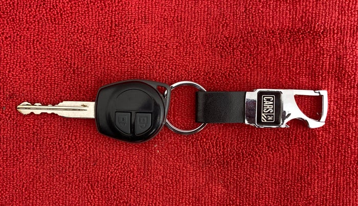 2016 Maruti Swift VXI, Petrol, Manual, 26,723 km, Key Close Up