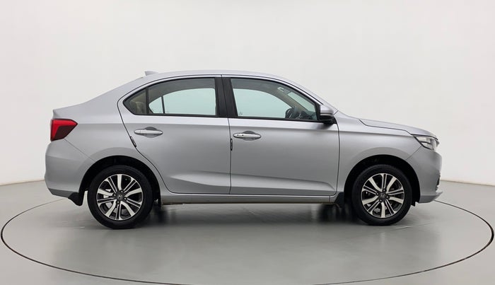 2022 Honda Amaze 1.2L I-VTEC VX CVT, Petrol, Automatic, 15,863 km, Right Side View