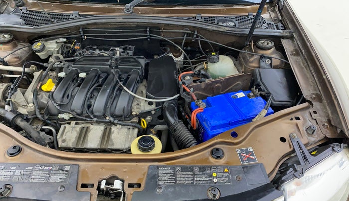 2014 Renault Duster RXL PETROL, Petrol, Manual, 66,946 km, Engine View - Left