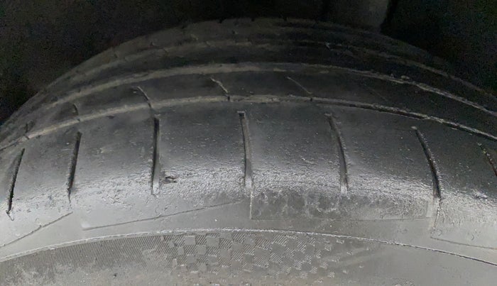 2016 Ford Ecosport TITANIUM 1.5L PETROL AT, Petrol, Automatic, 86,534 km, Left Rear Tyre Tread