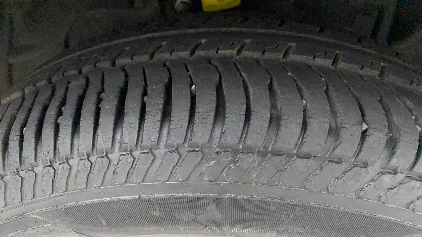 2016 Ford Ecosport TITANIUM 1.5L PETROL AT, Petrol, Automatic, 86,534 km, Right Front Tyre Tread