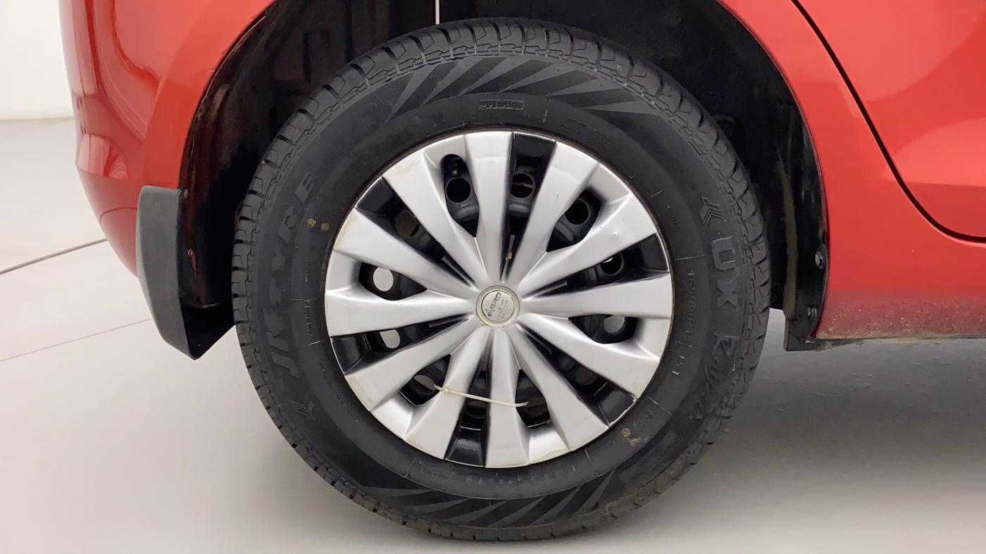 2012 Maruti Swift VXI, Petrol, Manual, 32,556 km, Right Rear Wheel