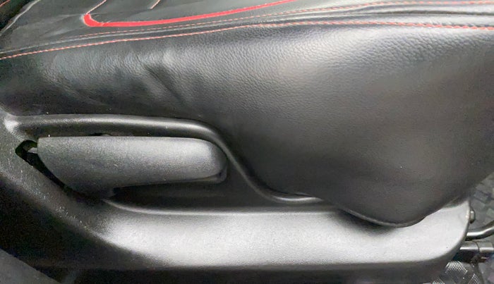 2012 Maruti Swift VXI, Petrol, Manual, 32,556 km, Driver Side Adjustment Panel